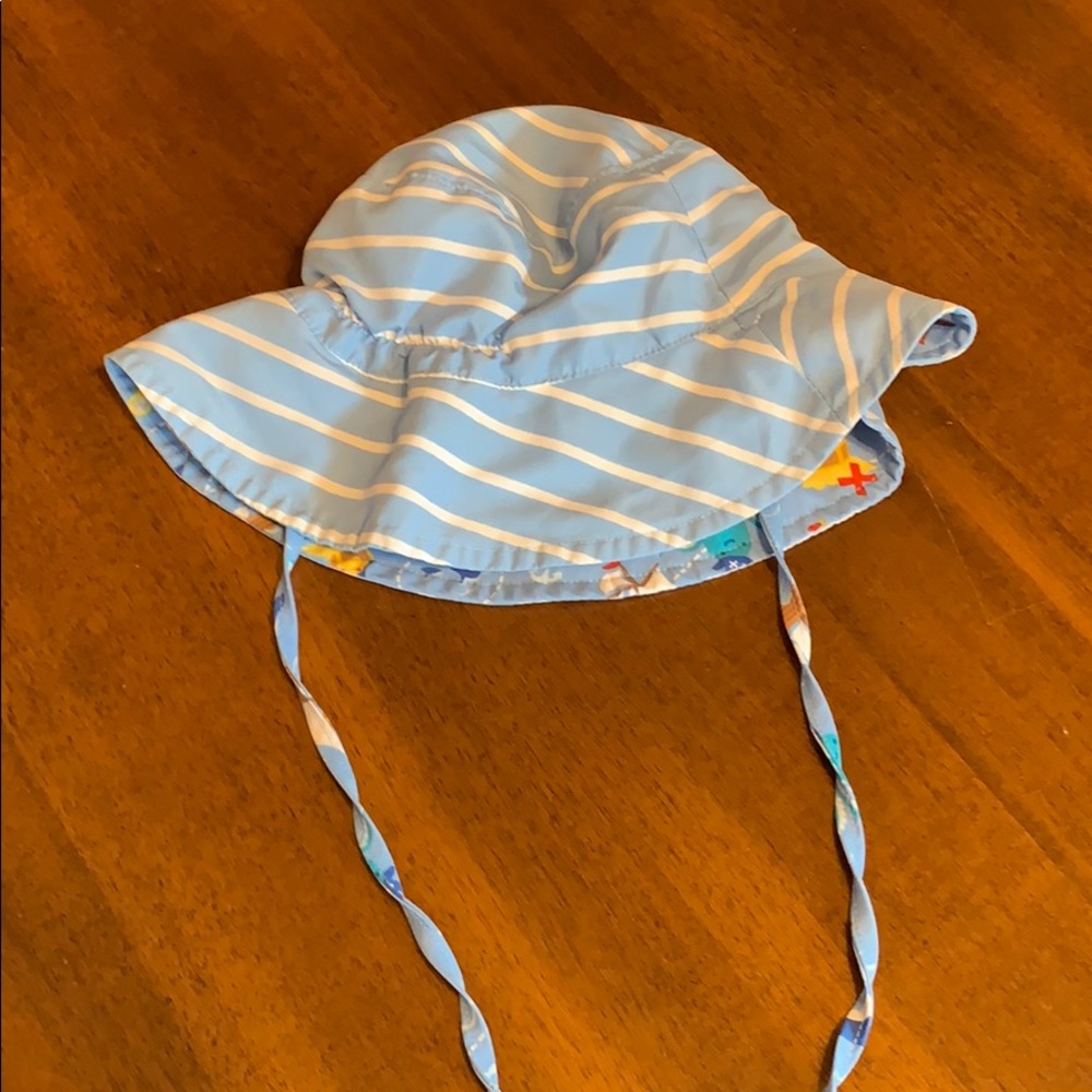 I.play reversible sun hat